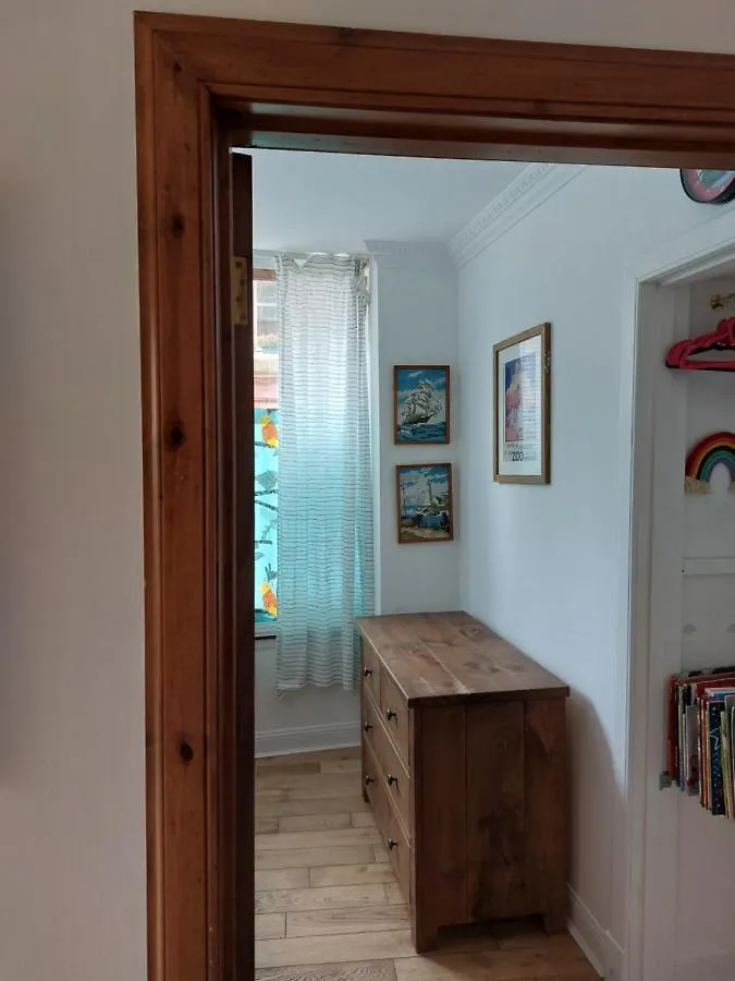 Portobello Charming Seaside 3-Br Holiday Apartment Edinburgh